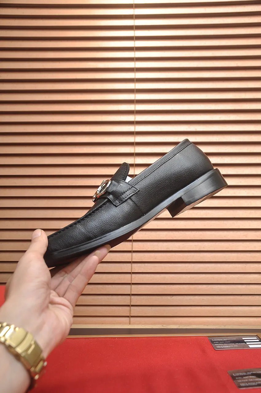 Men's shoes 💰460💶 [Ferragamo/Ferragamo] The latest model in the counter. Original imported open-sided high-quality cowhide hand-woven + imported 🐂 cowhide + original luxury metal buckle + original combined outsole. Comparison without pressure 38--45 (45 custom-made)